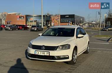 Седан Volkswagen Passat 2014 в Тальному