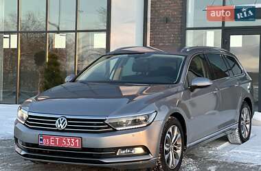 Універсал Volkswagen Passat 2019 в Тернополі