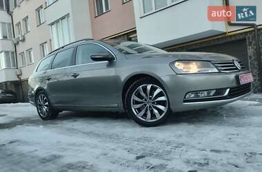 Універсал Volkswagen Passat 2012 в Стрию