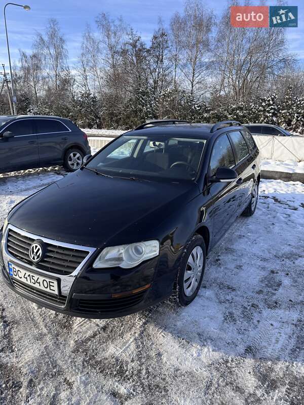 Универсал Volkswagen Passat 2009 в Львове