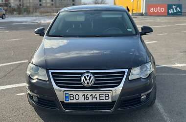 Седан Volkswagen Passat 2005 в Запорожье