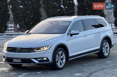 Универсал Volkswagen Passat 2018 в Дубно