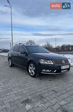 Універсал Volkswagen Passat 2011 в Львові