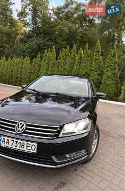 Седан Volkswagen Passat 2014 в Гайвороні