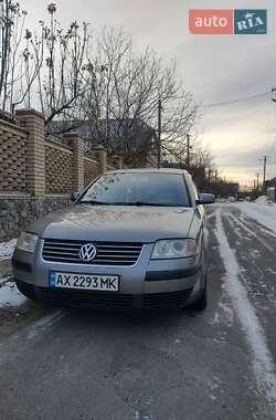 Седан Volkswagen Passat 2001 в Харкові