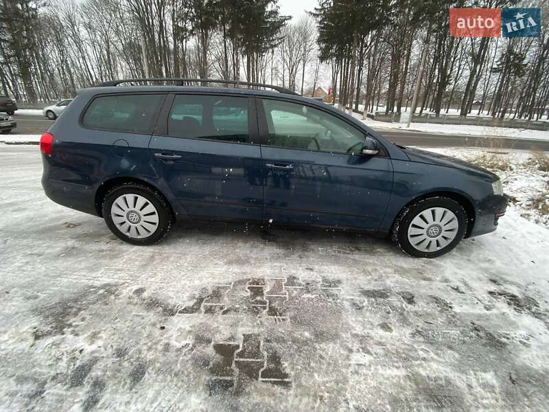 Універсал Volkswagen Passat 2005 в Вінниці
