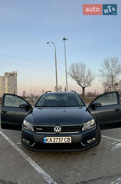 Універсал Volkswagen Passat 2014 в Києві