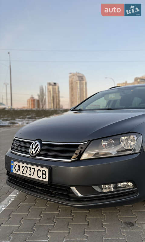 Универсал Volkswagen Passat 2014 в Киеве фото 2 Универсал Volkswagen Passat 2014 в Киеве