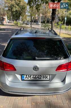 Универсал Volkswagen Passat 2014 в 