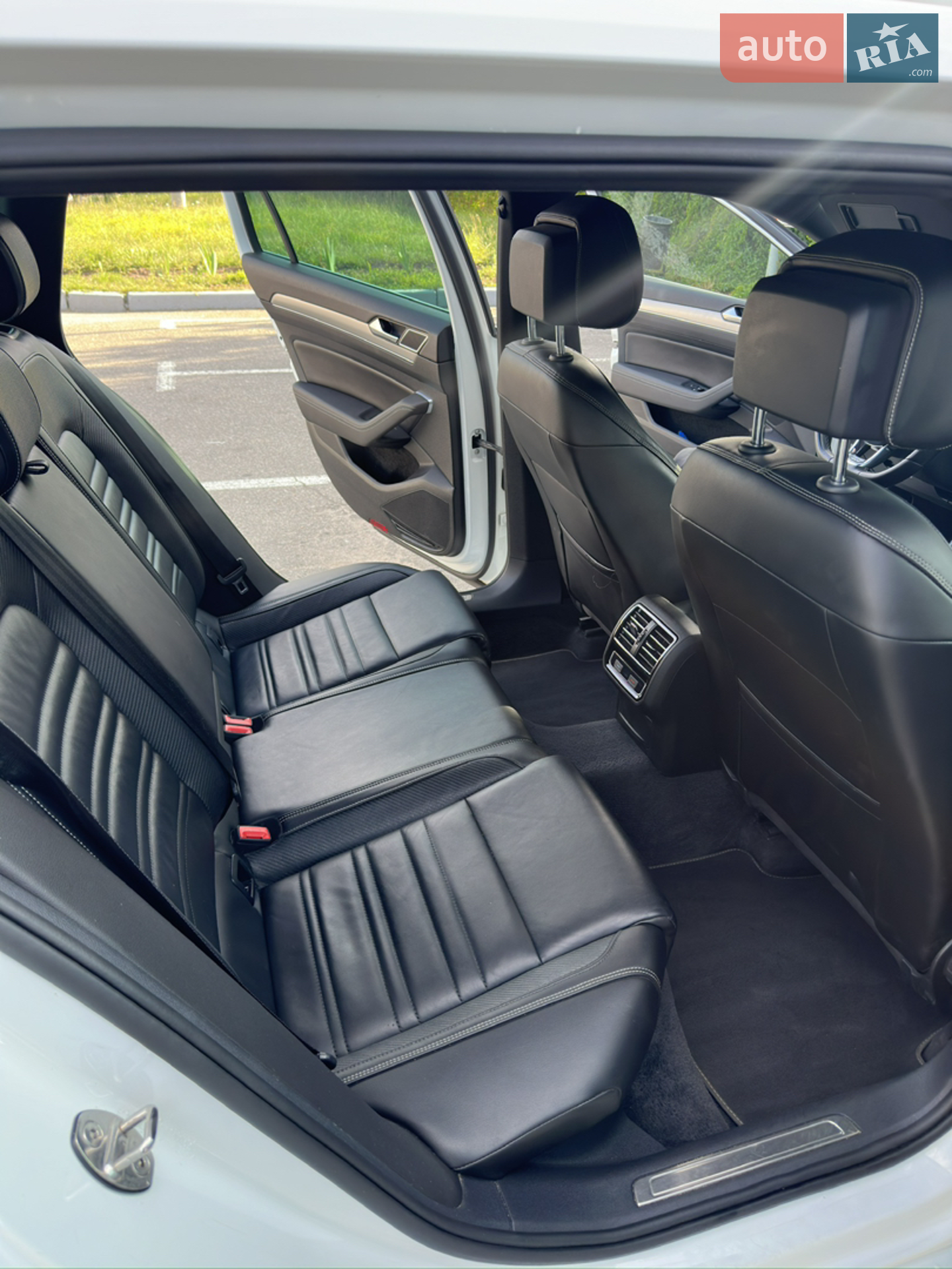 2017 Volkswagen Passat - мініатюра 4
