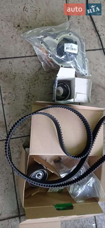 Седан Volkswagen Passat 2001 в Городенке