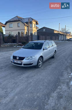 Универсал Volkswagen Passat 2009 в Сарнах