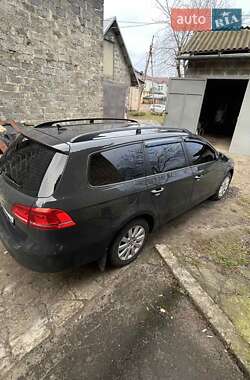 Універсал Volkswagen Passat 2014 в 