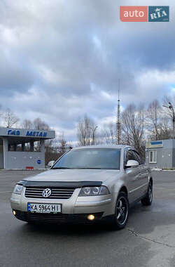 Седан Volkswagen Passat 2005 в Обухове