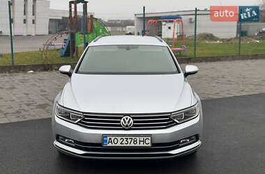 Універсал Volkswagen Passat 2015 в Ужгороді