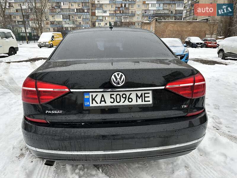 Седан Volkswagen Passat 2015 в Киеве
