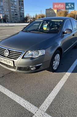 Седан Volkswagen Passat 2006 в Кам'янець-Подільському