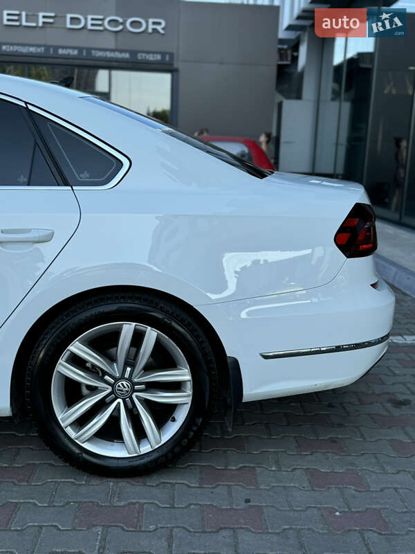 Седан Volkswagen Passat 2017 в Одесі