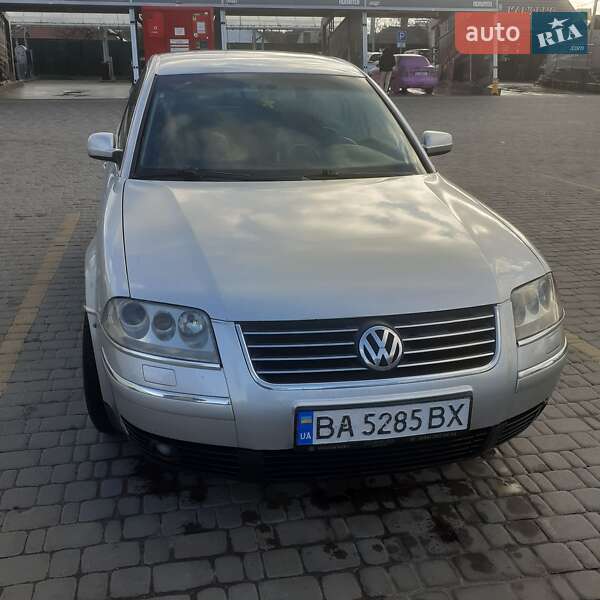 Седан Volkswagen Passat 2002 в Кропивницькому