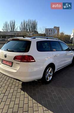 Универсал Volkswagen Passat 2011 в Одессе