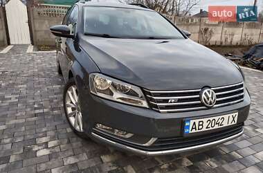 Універсал Volkswagen Passat 2012 в Вінниці