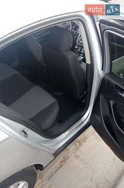 Седан Volkswagen Passat 2007 в 