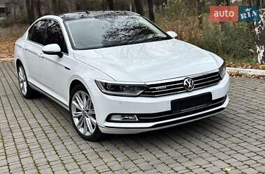 Седан Volkswagen Passat 2018 в Одесі