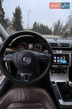 Универсал Volkswagen Passat 2011 в Кривом Роге