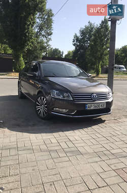 Седан Volkswagen Passat 2012 в Запоріжжі