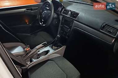Седан Volkswagen Passat 2016 в 