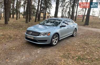 Седан Volkswagen Passat 2012 в Сумах