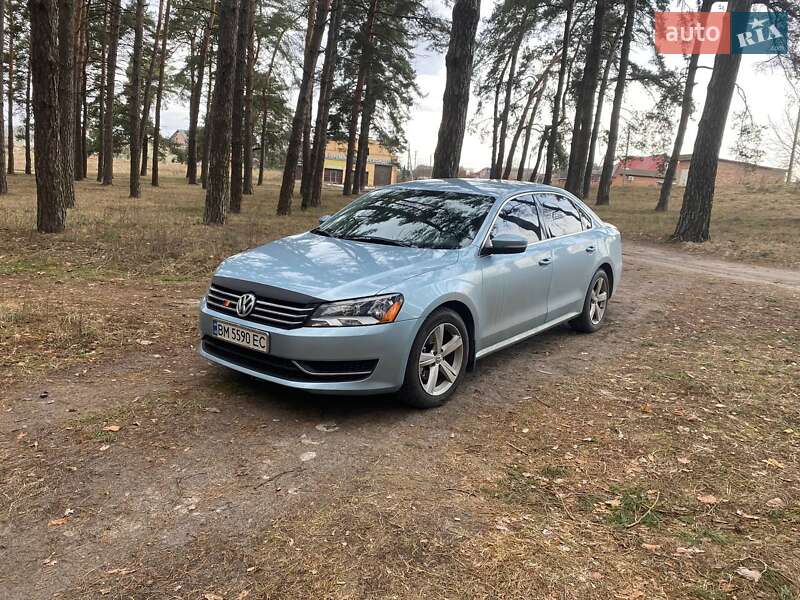 Седан Volkswagen Passat 2012 в Сумах