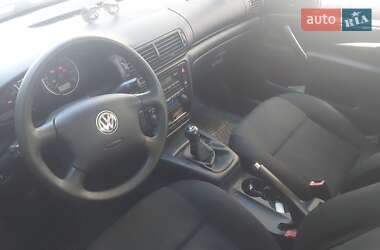 Седан Volkswagen Passat 2001 в Тлумачі