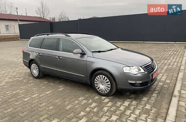 Універсал Volkswagen Passat 2007 в Сарнах