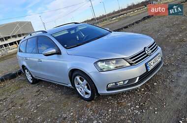 Универсал Volkswagen Passat 2013 в Львове