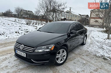 Седан Volkswagen Passat 2013 в Новій Ушиці