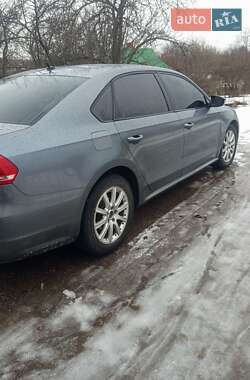 Седан Volkswagen Passat 2012 в Полтаві