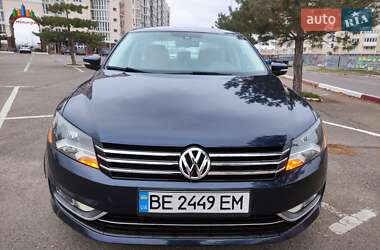 Седан Volkswagen Passat 2012 в Миколаєві