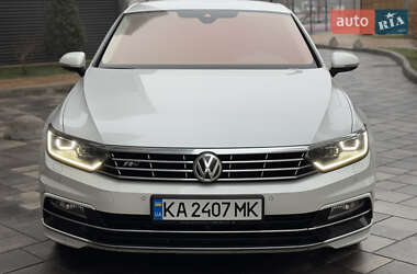 Седан Volkswagen Passat 2018 в Киеве