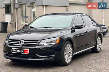 Седан Volkswagen Passat 2012 в Одесі