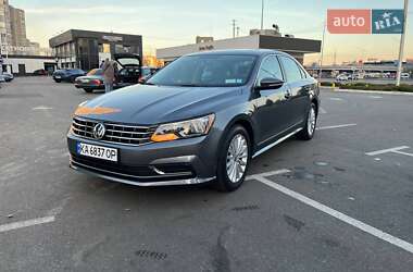 Седан Volkswagen Passat 2016 в Киеве