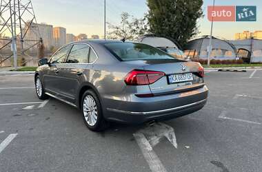 Седан Volkswagen Passat 2016 в Киеве