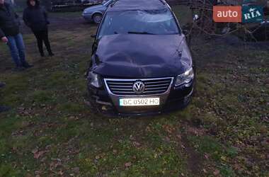 Універсал Volkswagen Passat 2009 в Кам'янці-Бузькій