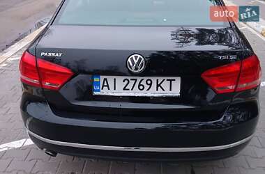 Седан Volkswagen Passat 2015 в Киеве