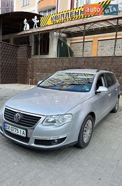 Універсал Volkswagen Passat 2010 в Чернівцях