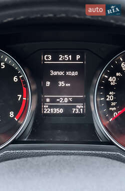 Седан Volkswagen Passat 2017 в 