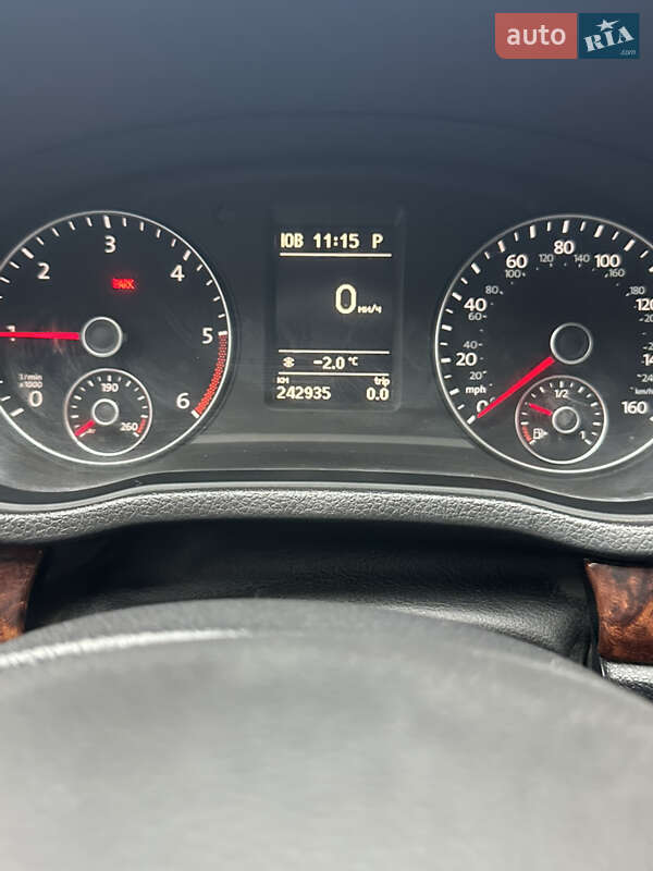 Седан Volkswagen Passat 2012 в Слов'янську