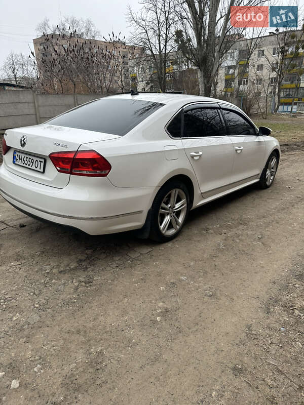 Седан Volkswagen Passat 2012 в Слов'янську