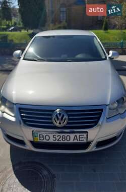 Седан Volkswagen Passat 2005 в Кременці