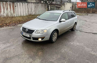 Універсал Volkswagen Passat 2006 в Володимирці